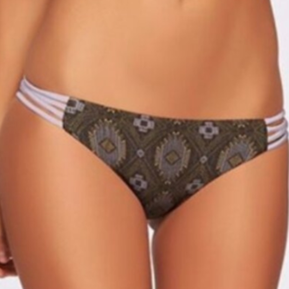 NWT L*Space By Monica Wise Full Cut Ethnic Geo Pattern Bikini Briefs Medium